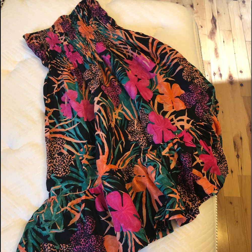 Corps top dress. S/P by MODA International